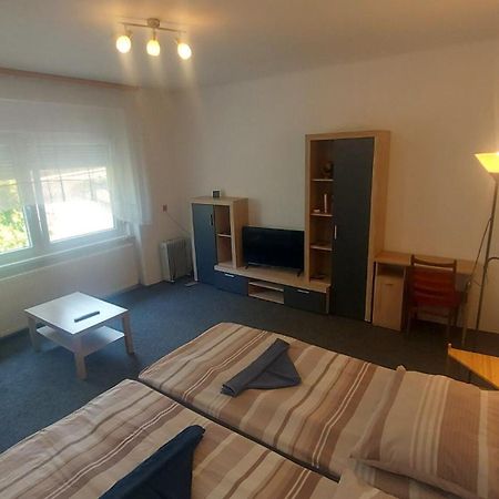 Setany Apartmanhaz Фоньод Экстерьер фото